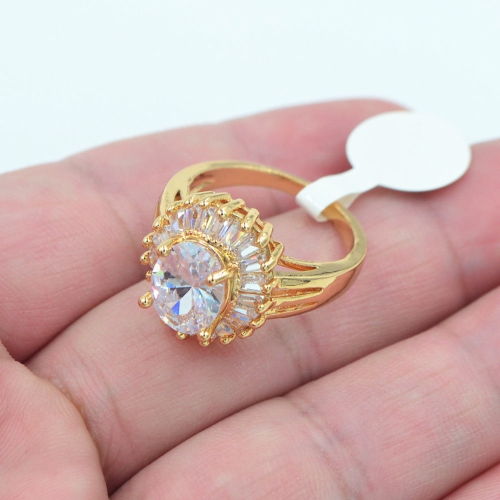 Brilliant White Topaz and Zircon Studded Gold Ring - Picture 2 of 7